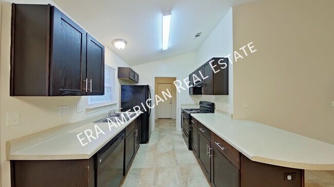 Building Photo - 144 Lonnie Jack Dr