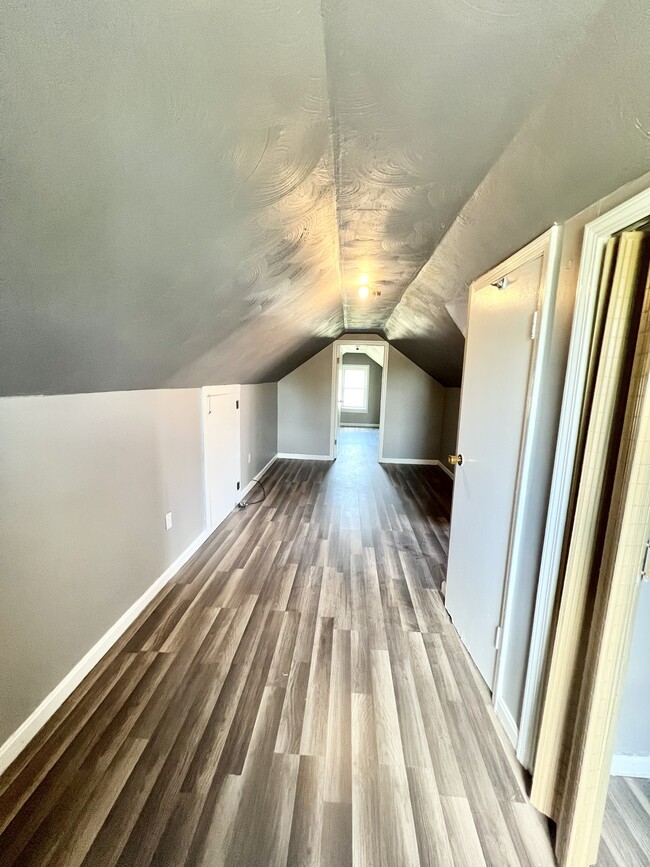 Building Photo - 1453 Olive St