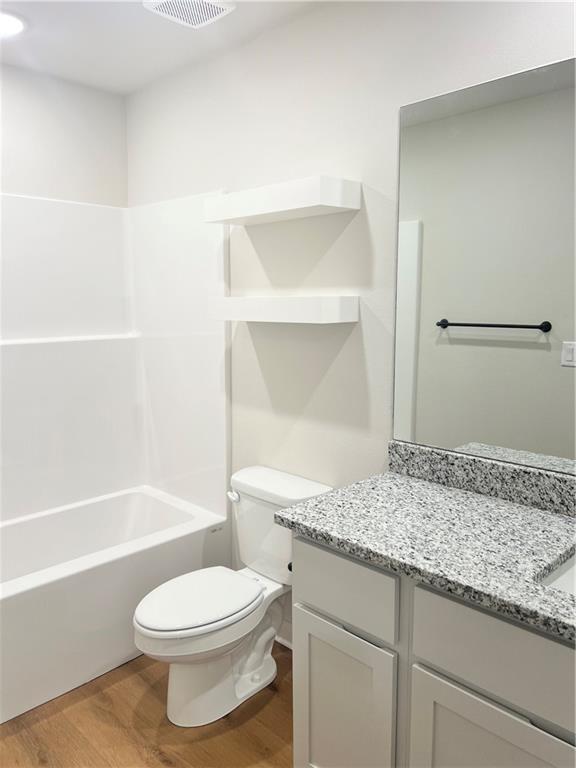 Building Photo - 600 Cosmos St