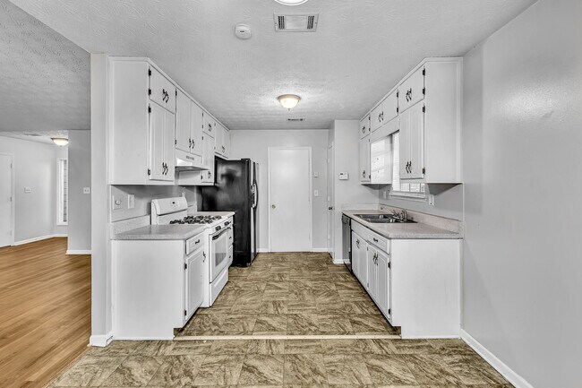 Building Photo - Ashbill