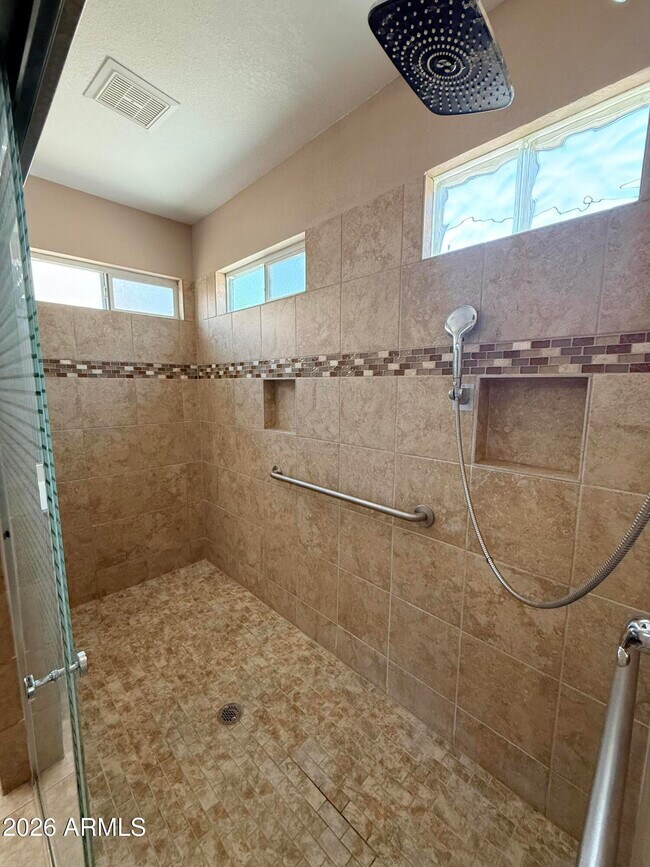 Building Photo - 4762 W Taro Dr