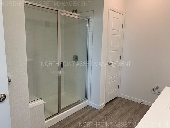 Building Photo - Gorgeous 2 beds 2 baths in Parker!