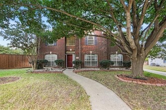 Building Photo - 4817 Carolwood Dr