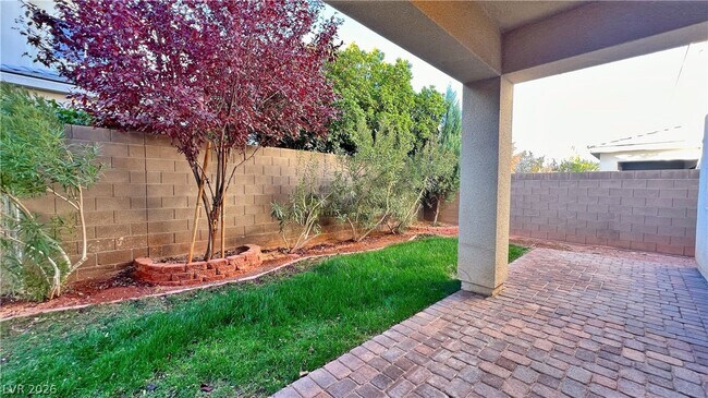 Building Photo - 8247 Aster Meadow Way