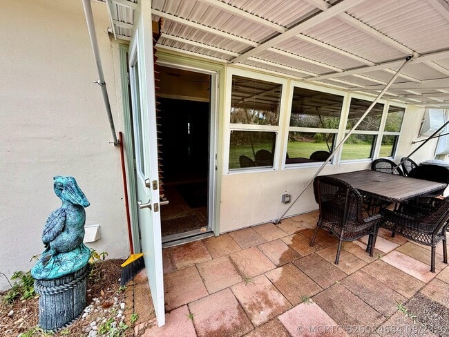 Building Photo - 916 Savannas Point Dr