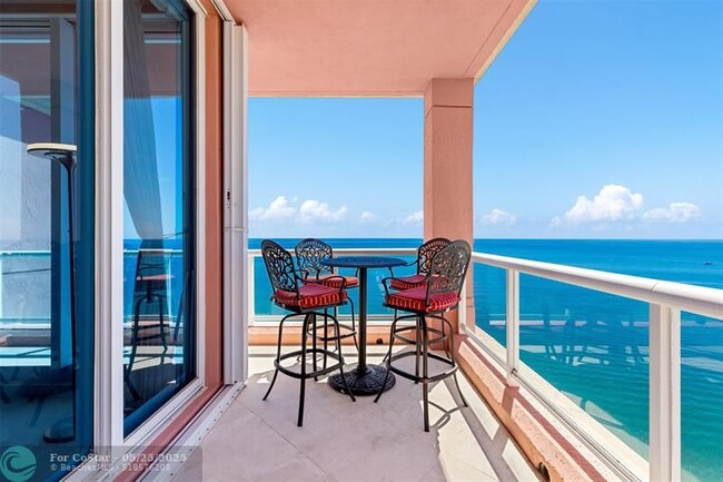 Building Photo - 2110 N Ocean Blvd