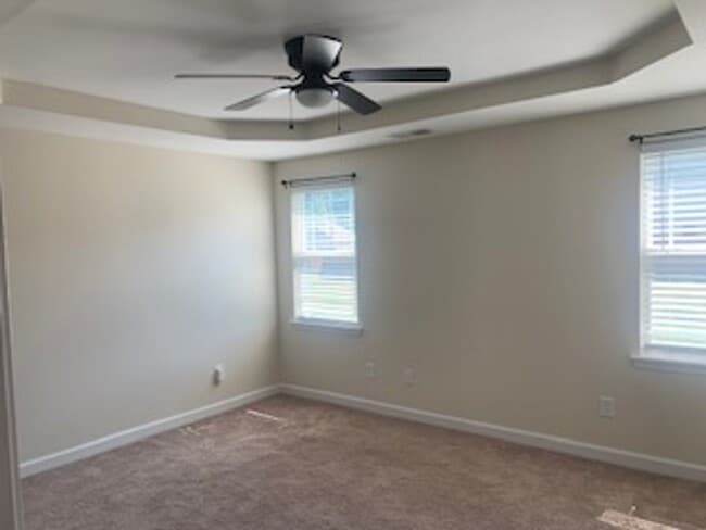 Building Photo - 200 Leeward Landing