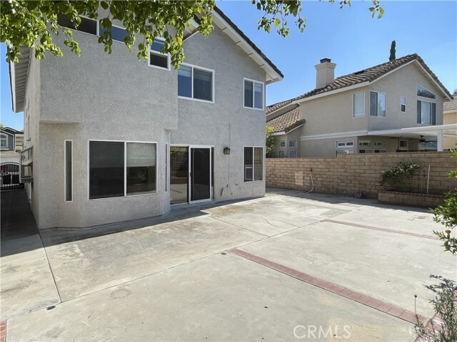 Building Photo - 2126 Sun Ridge Dr