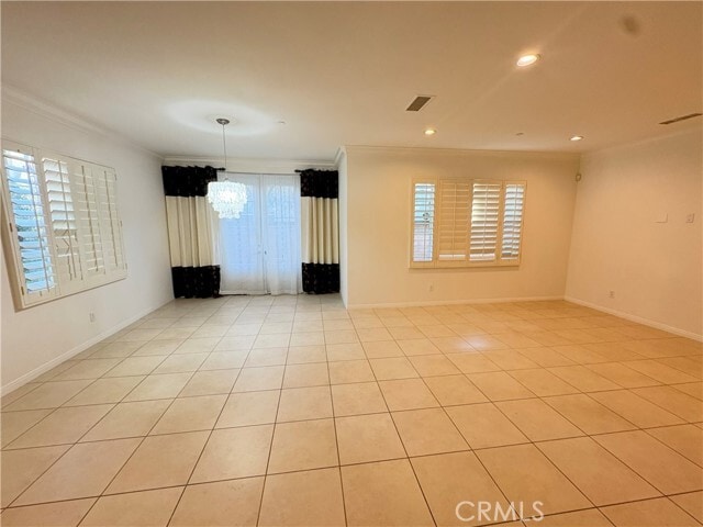 Building Photo - 865 Sunset Pl