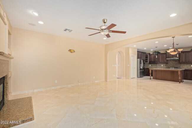Building Photo - 16866 N 98th Pl