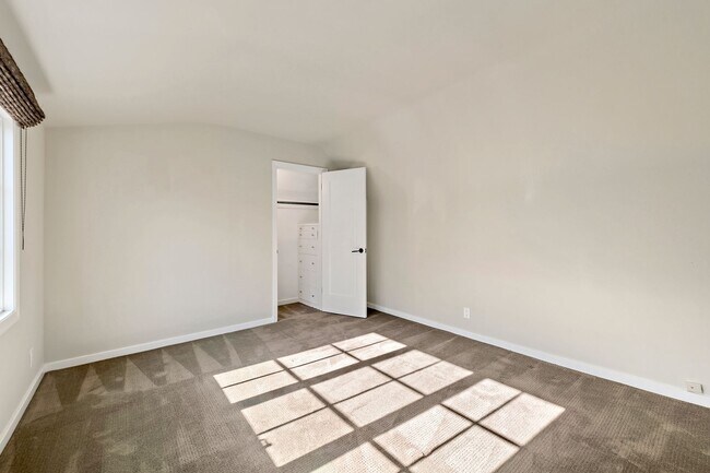 Building Photo - Exquisite English Tudor Estate on Private ...