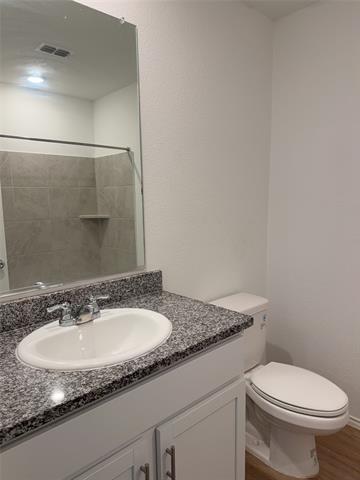 Building Photo - 5833 Cherry Holw Wy