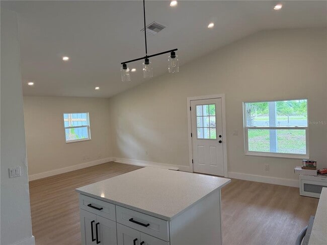 Building Photo - 17936 State Rd 52