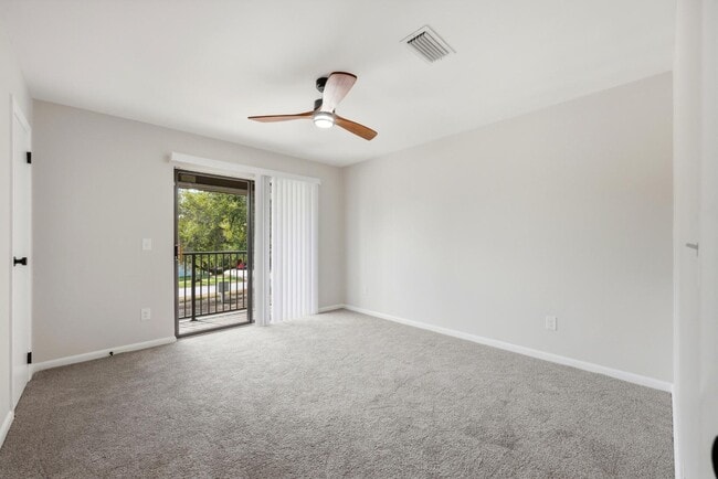 Building Photo - 1331 Cedar St