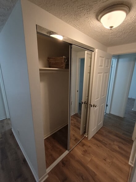 Double Closet Bedroom 1 - 3624 W Anderson Ave