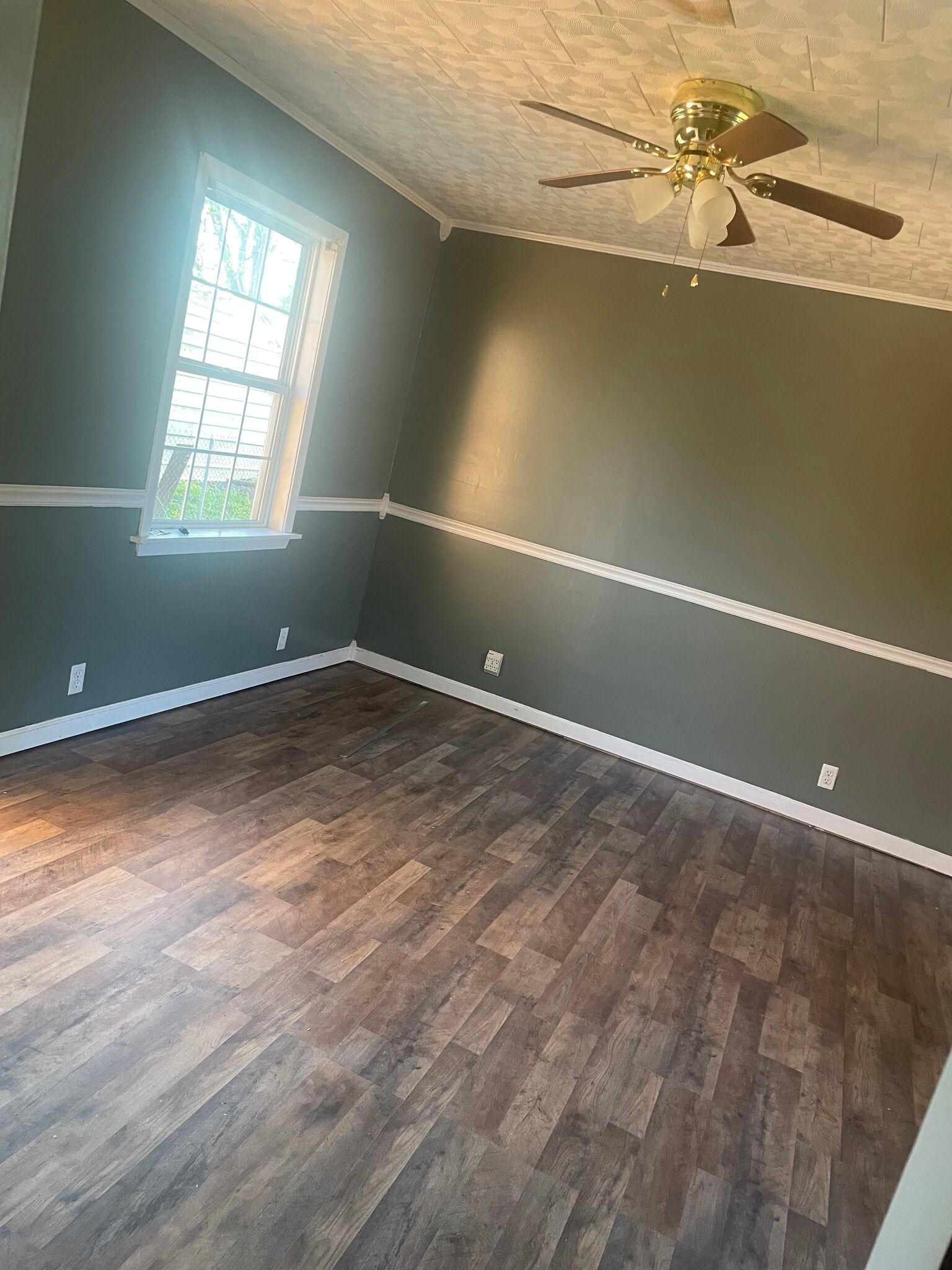 Bonus Room - 1125 Normandy Ln