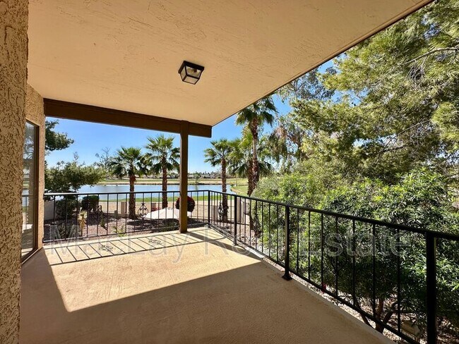 Building Photo - 5001 E Mesquite Wood Ct