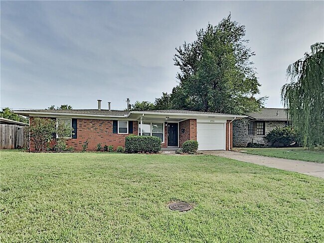 Building Photo - 2640 Manchester Dr