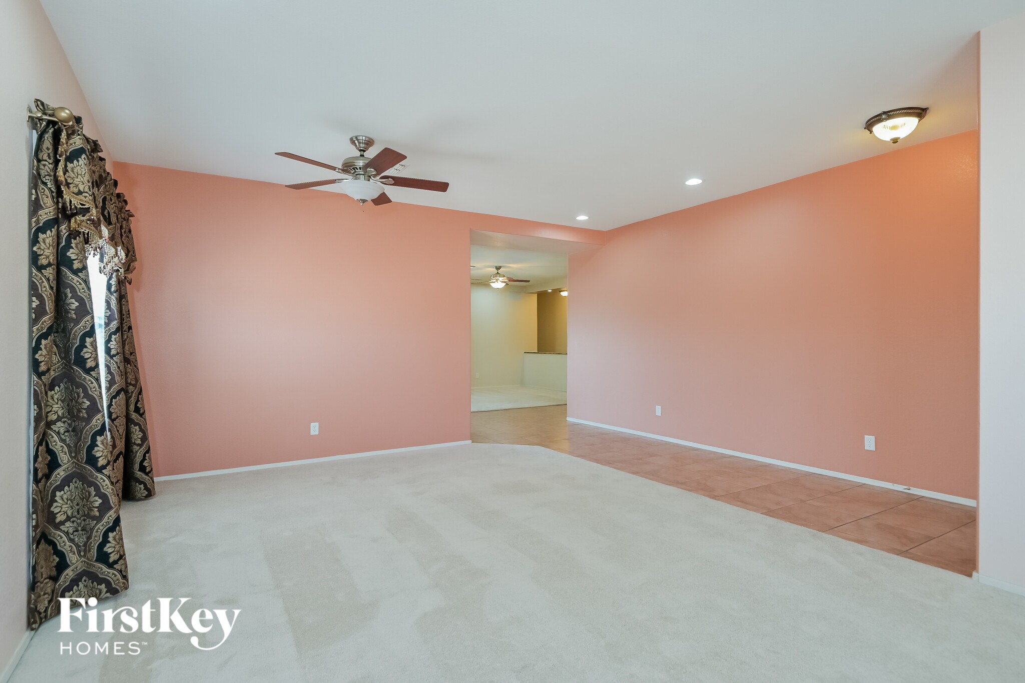 Building Photo - 2116 S Thunder Tanner Dr