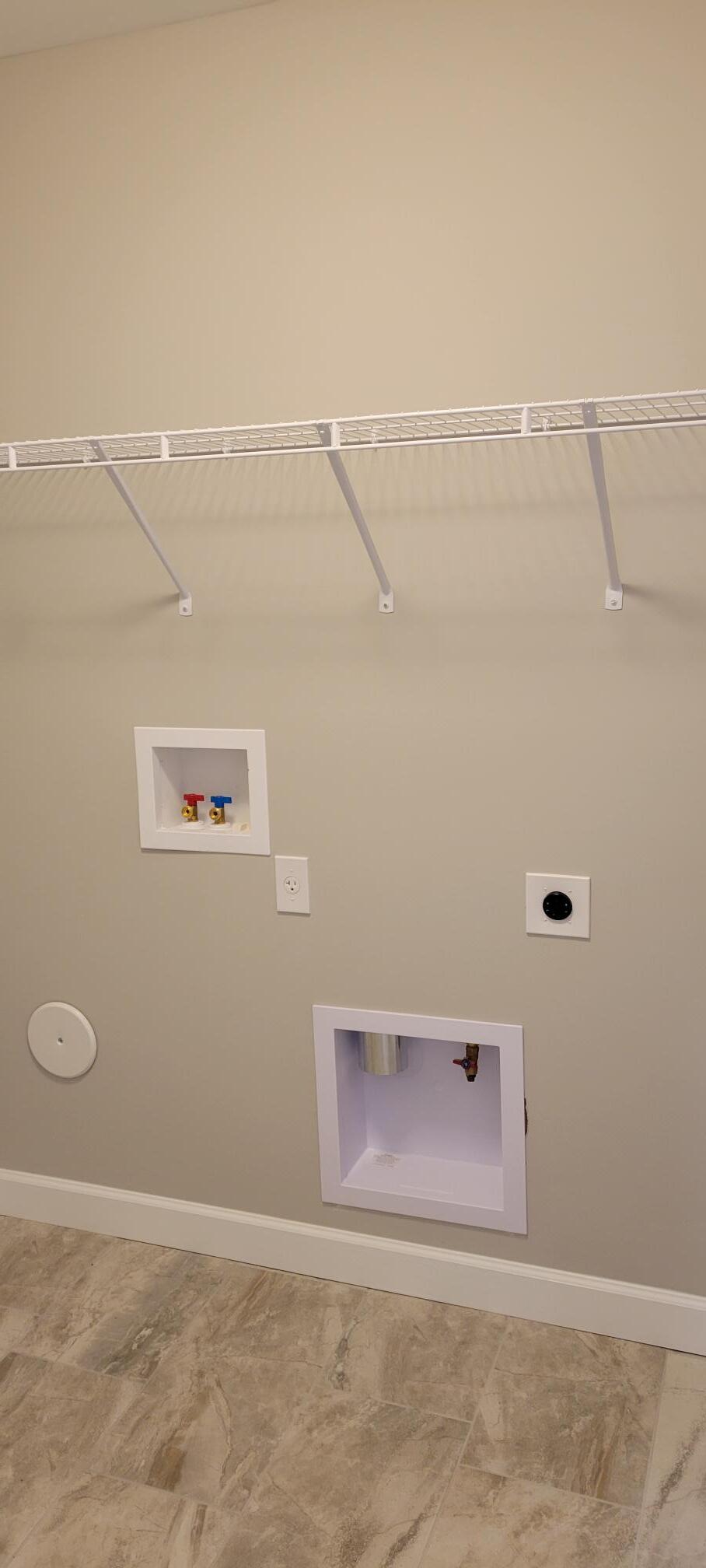 Building Photo - 2018 Serenade Ln