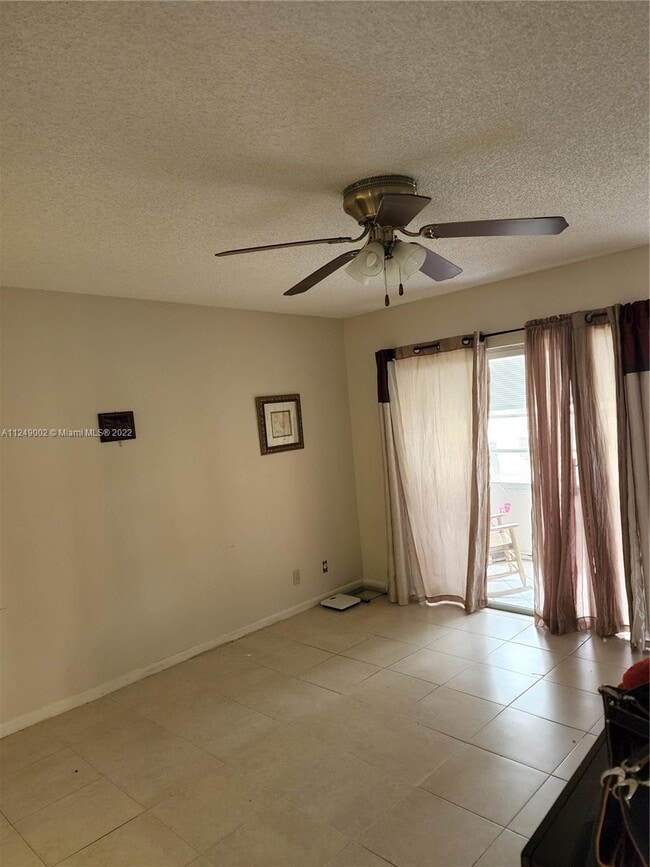 Building Photo - 300 Berkley Rd