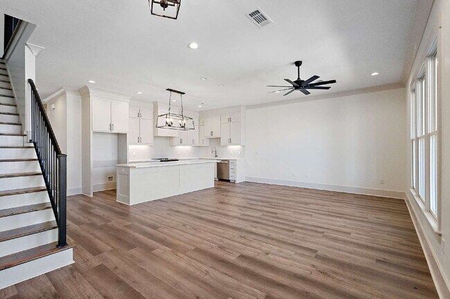 Building Photo - Luxury Townhome for Rent in Waterpointe | 3 Bed | 2.5 Bath | Private Courtyard