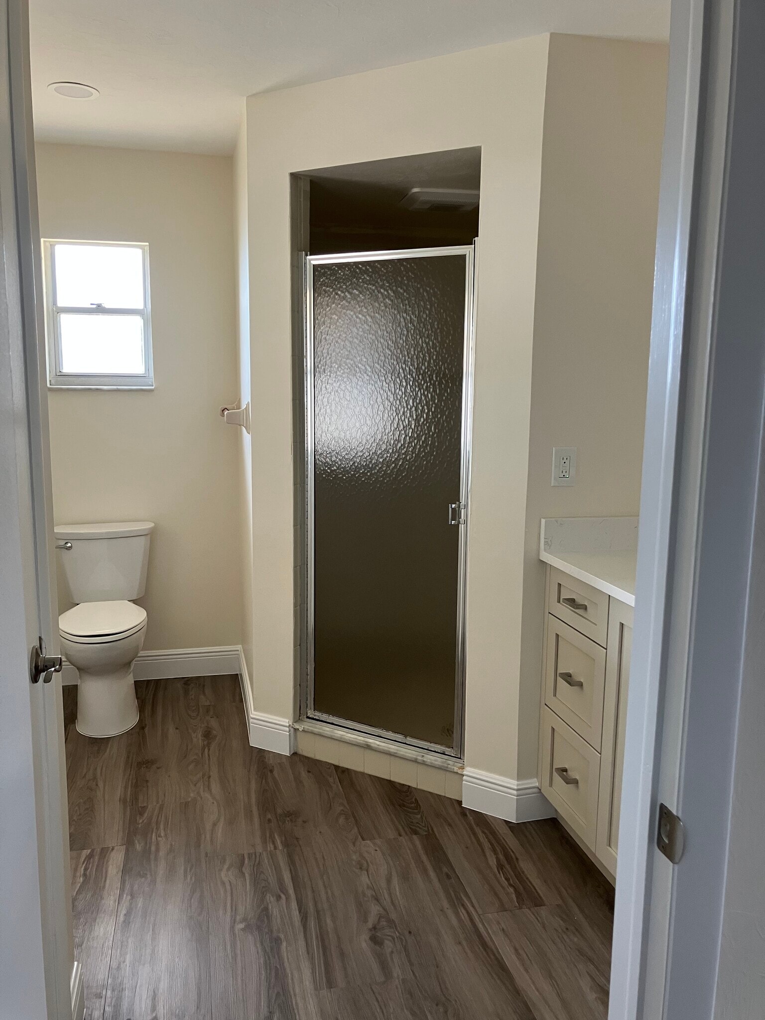 Master Bathroom with walk in shower - 3712 SW 5th Pl