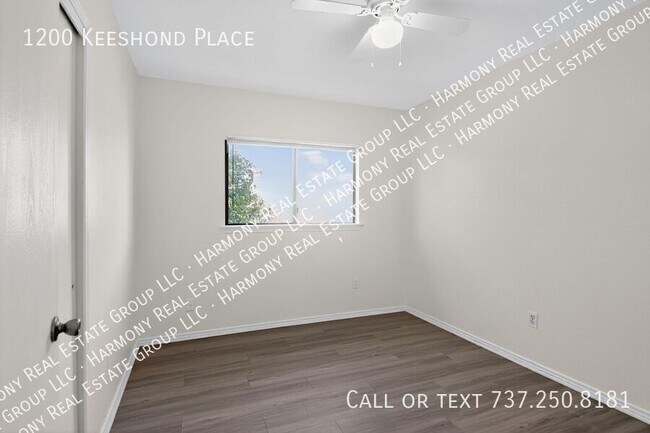 Building Photo - 1200 Keeshond Pl