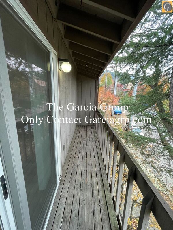 Building Photo - 3712 S Kelly Ave