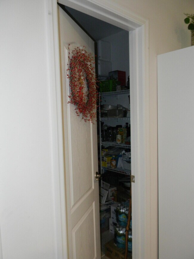 Building Photo - 1588 Ranger Rd SE