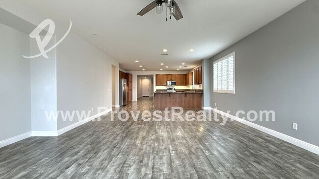 Building Photo - 8440 Hoover Ct