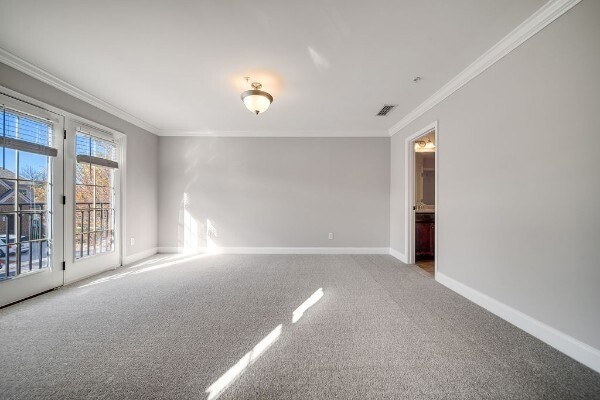 Building Photo - 207 Bixby Ln