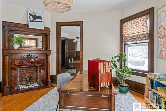 Building Photo - 445 Ashland Ave