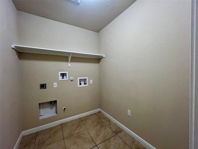 Building Photo - 367 Dusky Thrush Dr