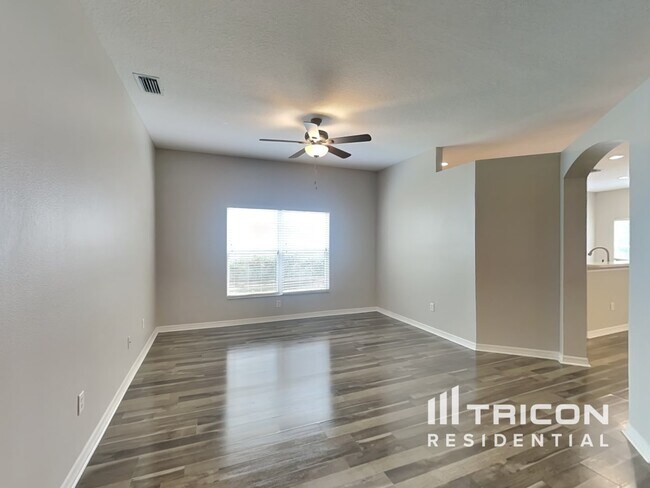 Building Photo - 1143 Emerald Hill Way