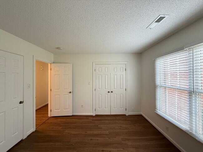 Building Photo - 970 Lytchfield Pl