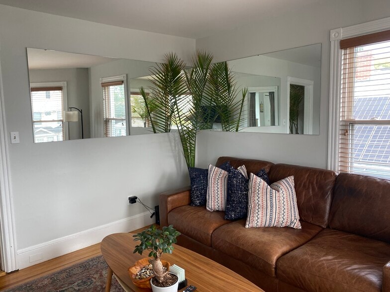 Building Photo - 45 Galvin St