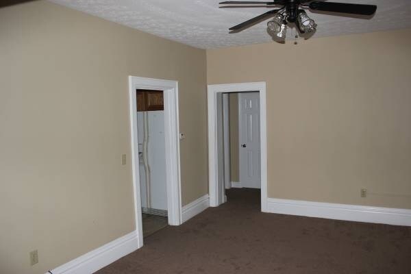 Building Photo - 919 13th St