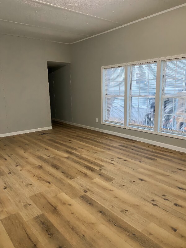 Building Photo - 777 E Yerby St