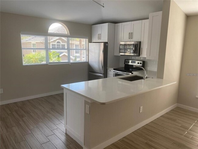 Building Photo - 4811 Bayshore Blvd