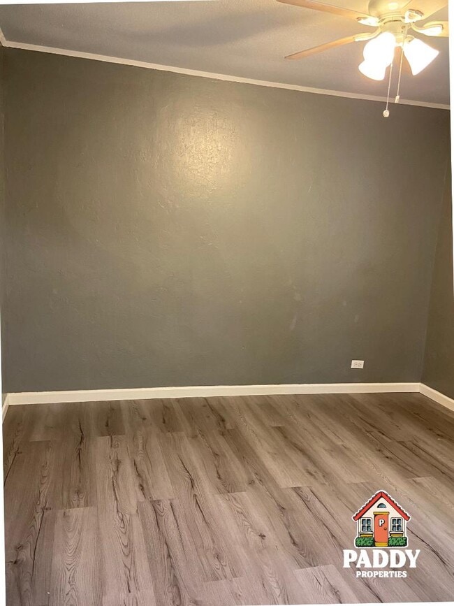 Building Photo - 105 S Lide Ave