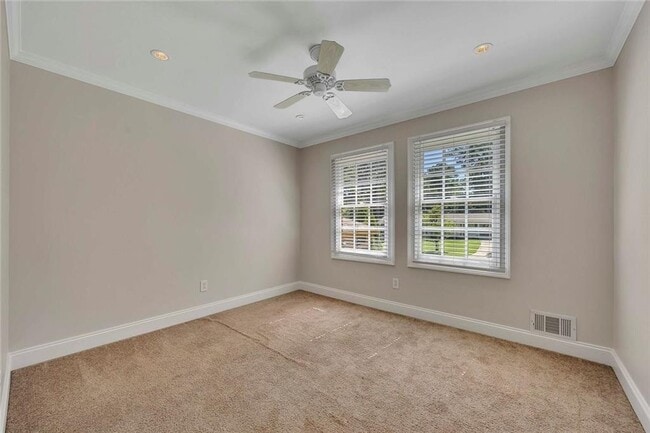 Building Photo - 2460 Sims Dr NE