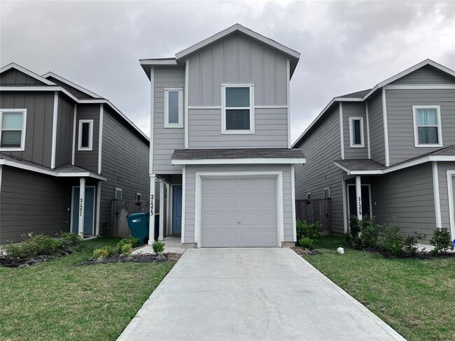 Primary Photo - 21575 Carosella Dr