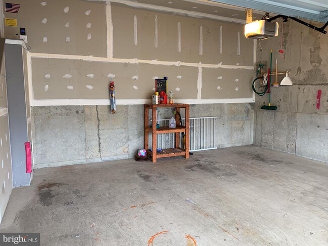 Building Photo - 2816 Admiral Ridge Rd