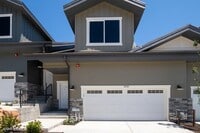 Building Photo - 3240 Quarry Springs Dr