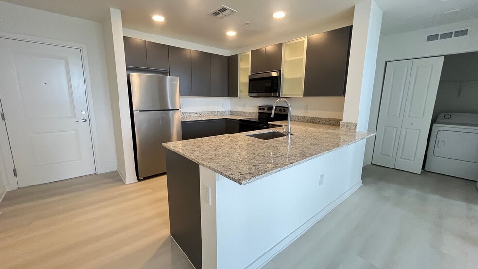 Building Photo - 5579 Millenia Park Blvd