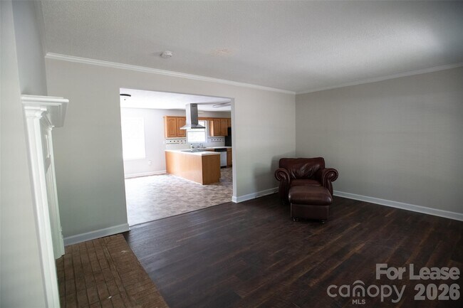 Building Photo - 9100 Nash Ave