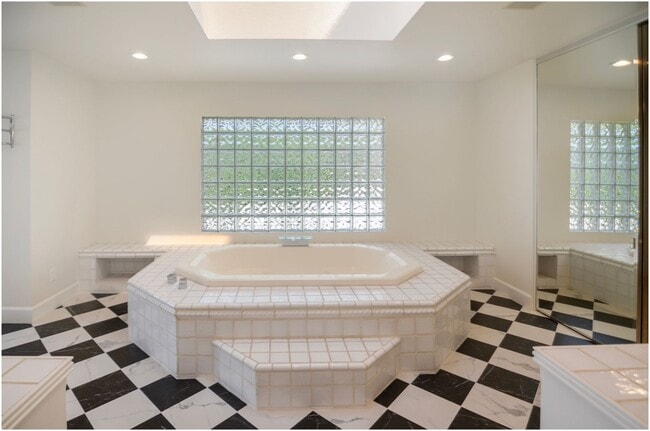 Building Photo - Monarch Bay Ocean View Single Family Home!