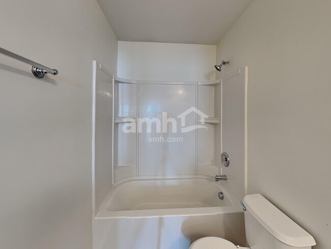 Building Photo - 4400 Kiddle Ln