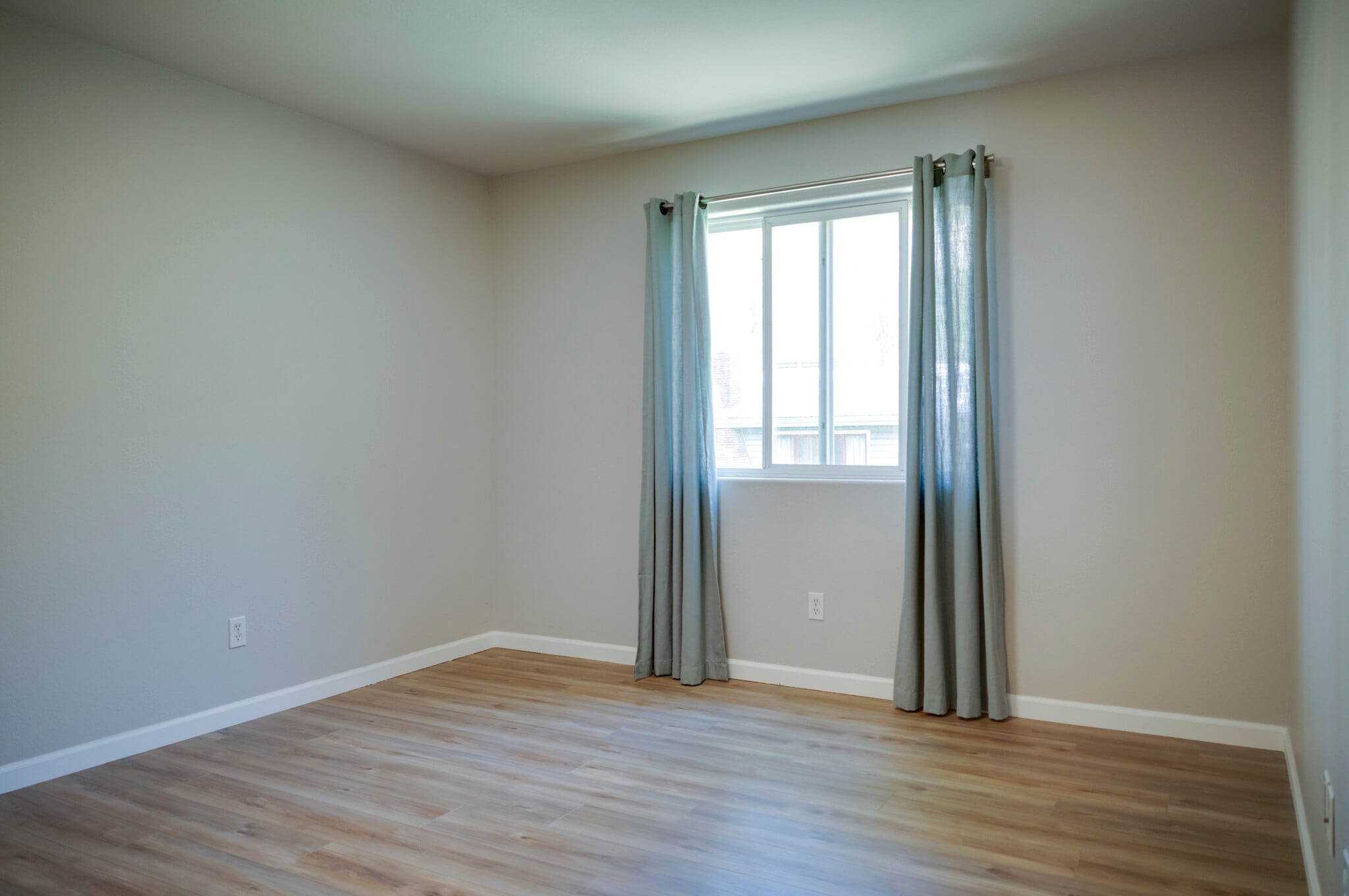 Building Photo - 4203 Sunset Ridge Ct